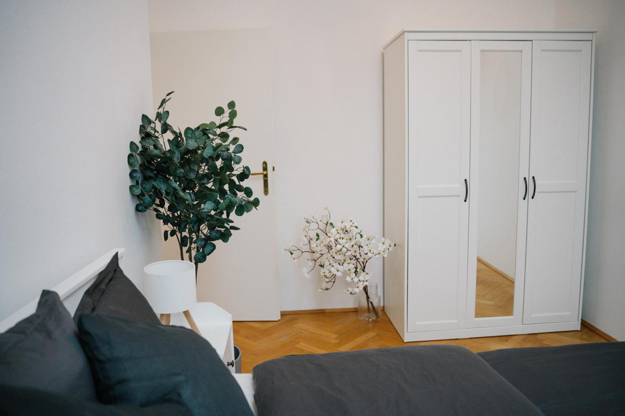 110Qm, 4 Bedrooms, Near Schoenbrunn - Axara Housing Osw 33 Wenen Buitenkant foto
