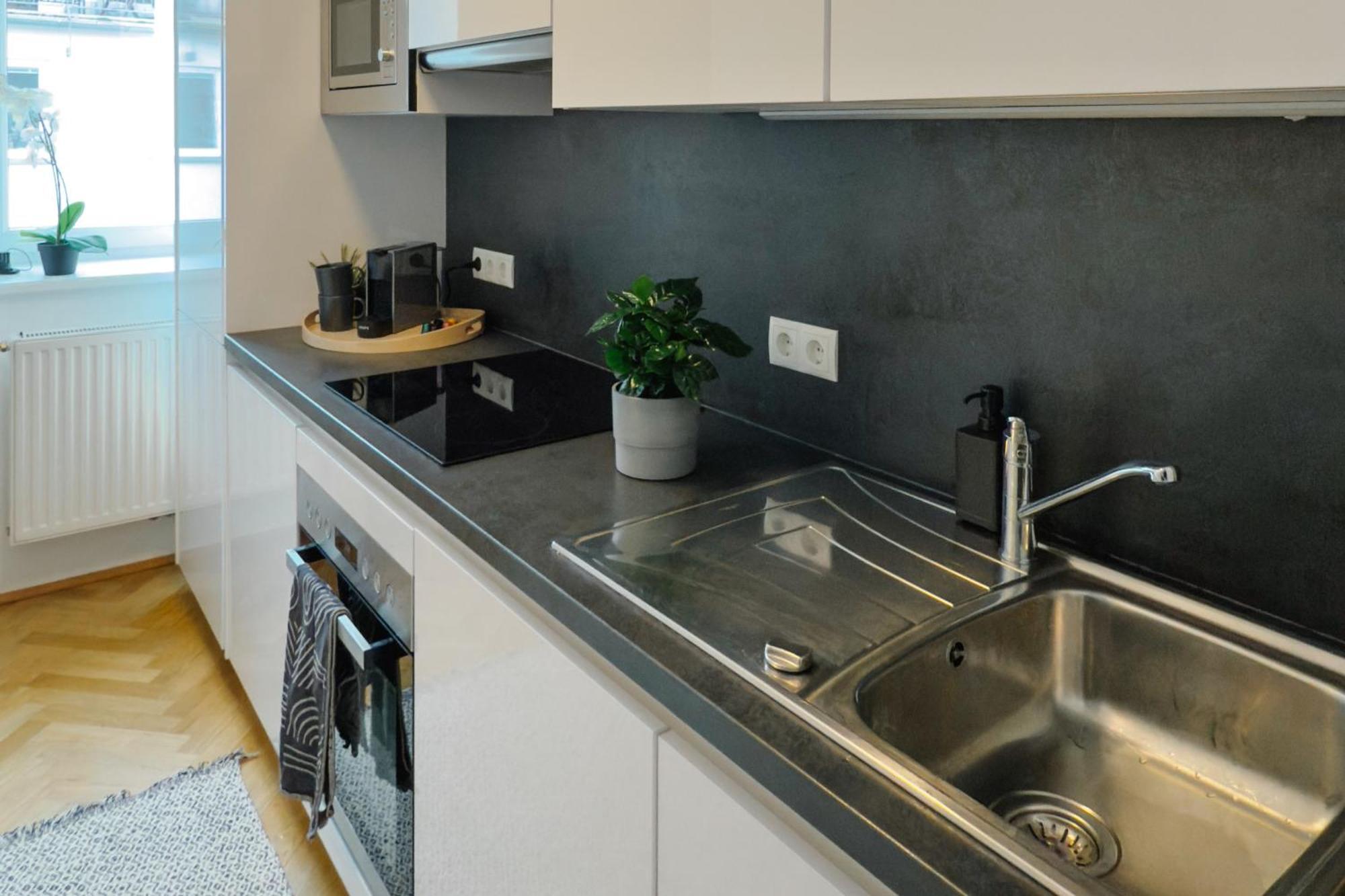 110Qm, 4 Bedrooms, Near Schoenbrunn - Axara Housing Osw 33 Wenen Buitenkant foto